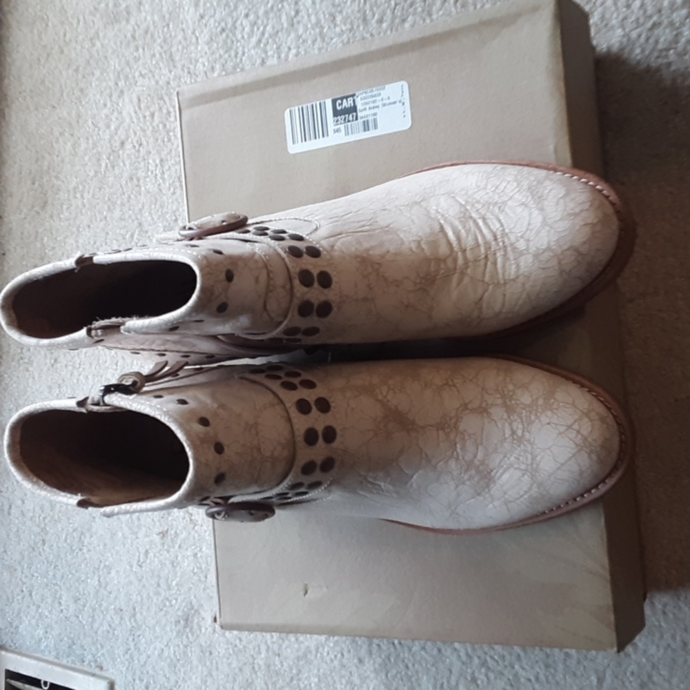 Soft ankle boots - Picture 4 of 7